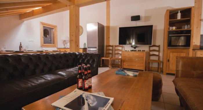 Ski Apartment Zore, Morzine ski chalet, image 3